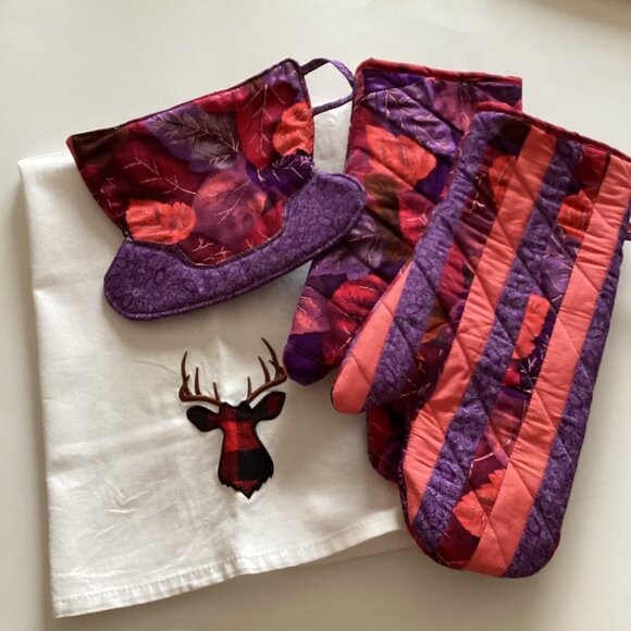 Handmade Oven Mitts / Gloves Tea Cup Pot Holder Set + Tea Towel Kitchen Linens - Picture 1 of 6